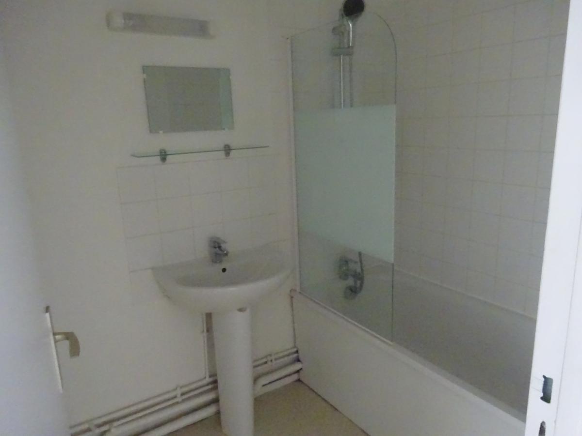 2 pièces - 7ème étage - 47m² - 1 240,68 € - Photo #3