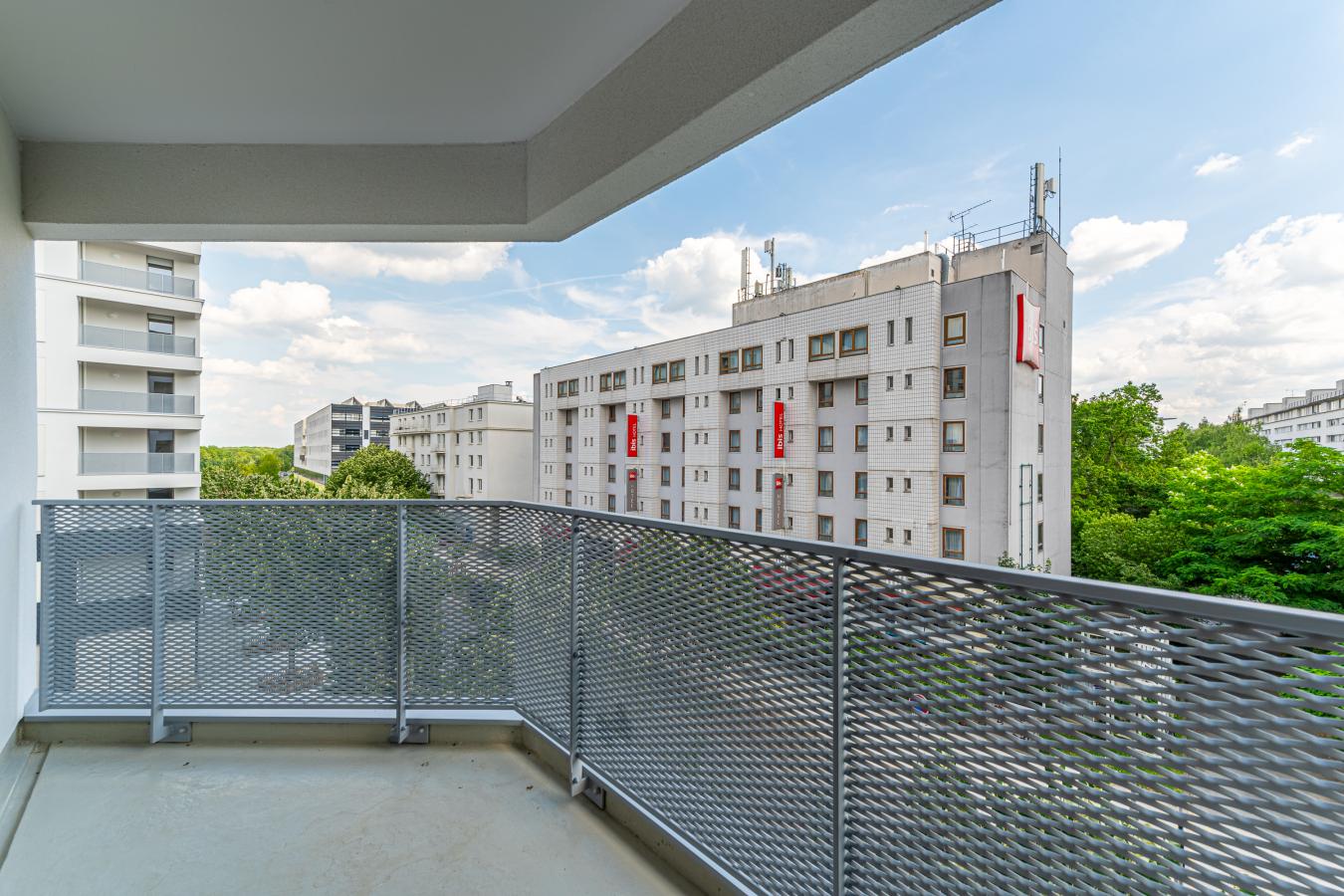 
																																							2 pièces - 
																																						3ème étage - 47m² - 1 004,27 € - Photo #1