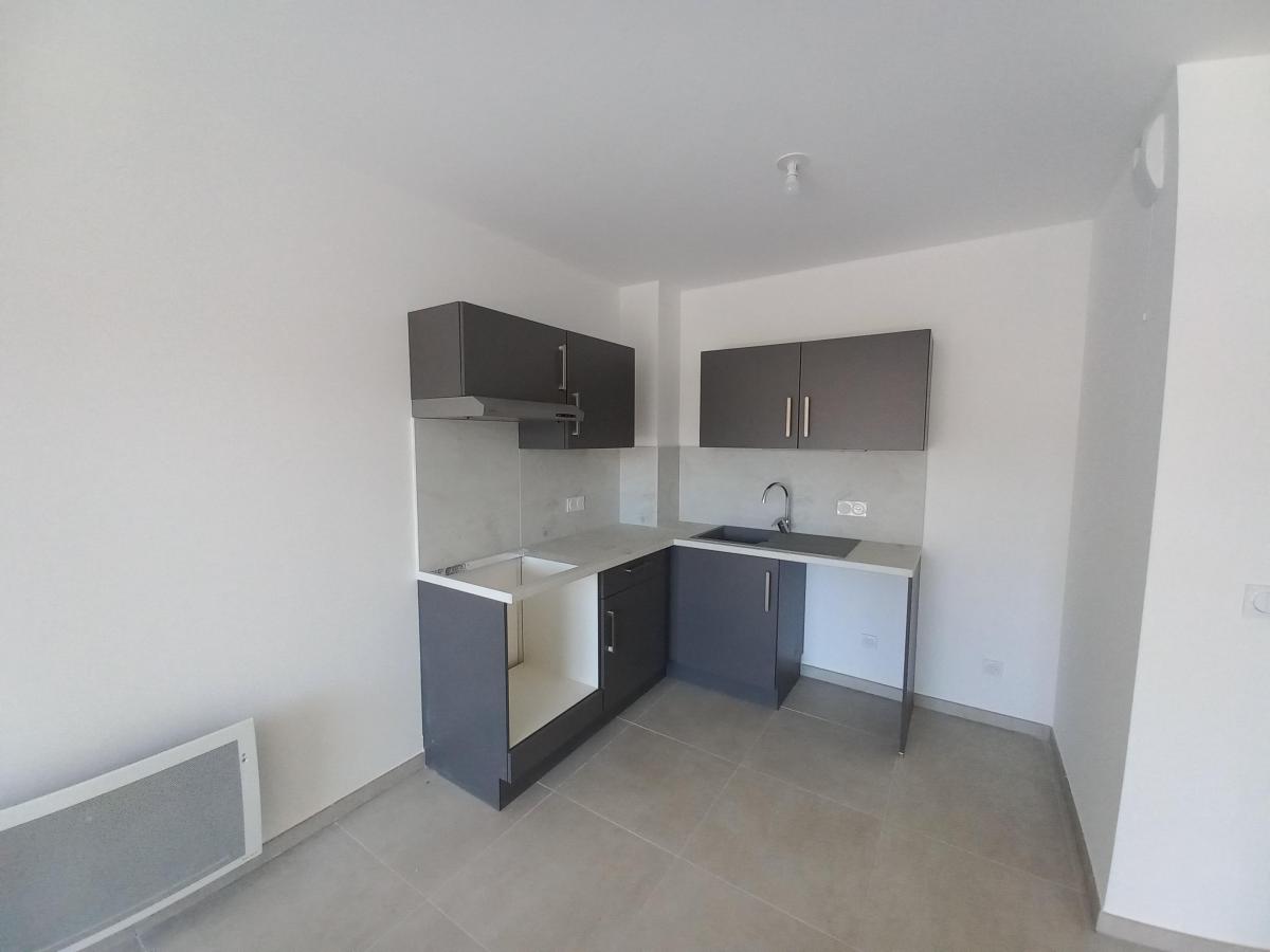 
																																							2 pièces - 
																																						5ème étage - 46m² - 1 283,50 € - Photo #3