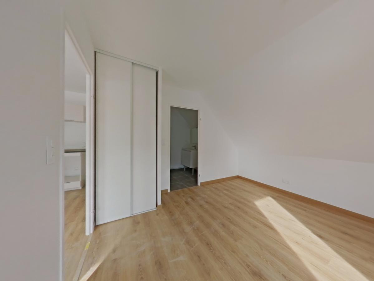 2 pièces - 2ème étage - 47m² - 721,09 € - Photo #2