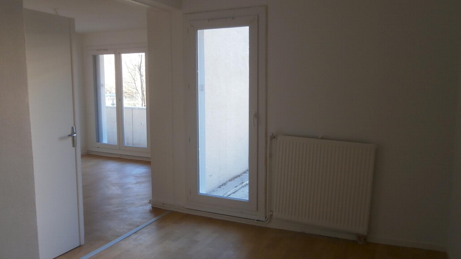 
																			4 pièces – 
																		RDC – 75m² - 182 500 € - Photo #2