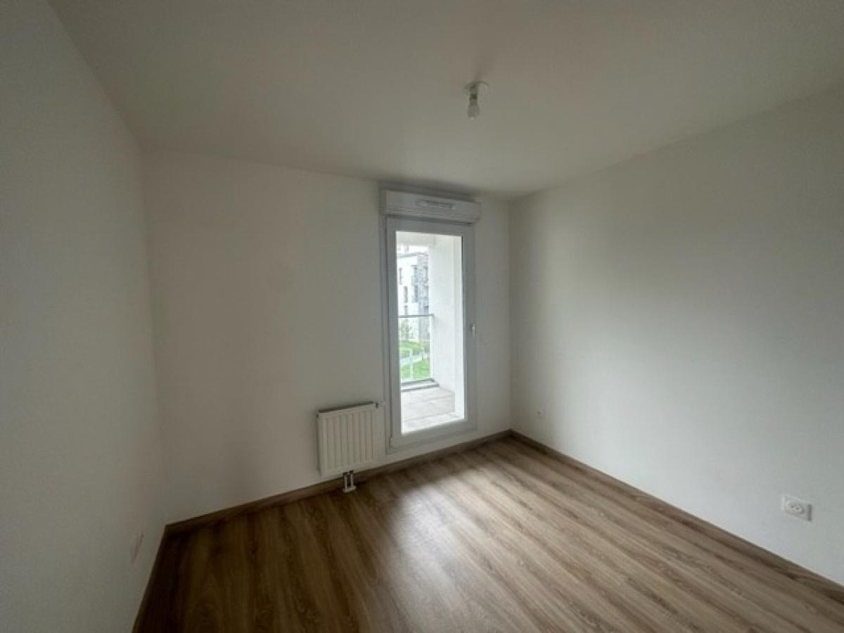 
																			2 pièces - 
																		3ème étage - 46m² - 655,58 € - Photo #2