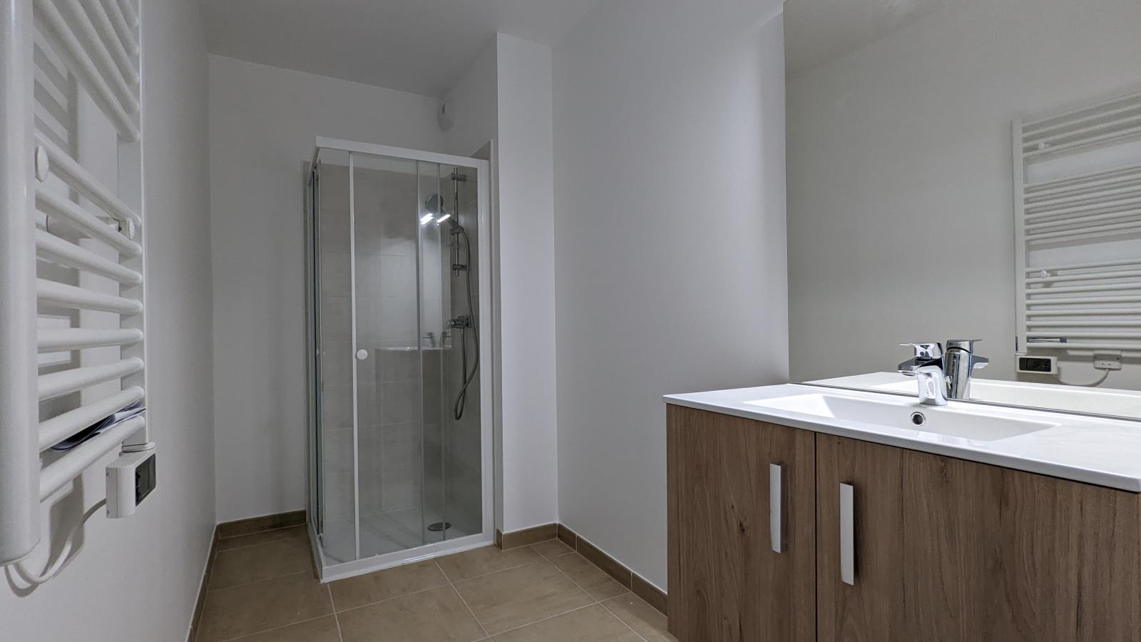 
																																							2 pièces - 
																																						2ème étage - 40m² - 772,87 € - Photo #4