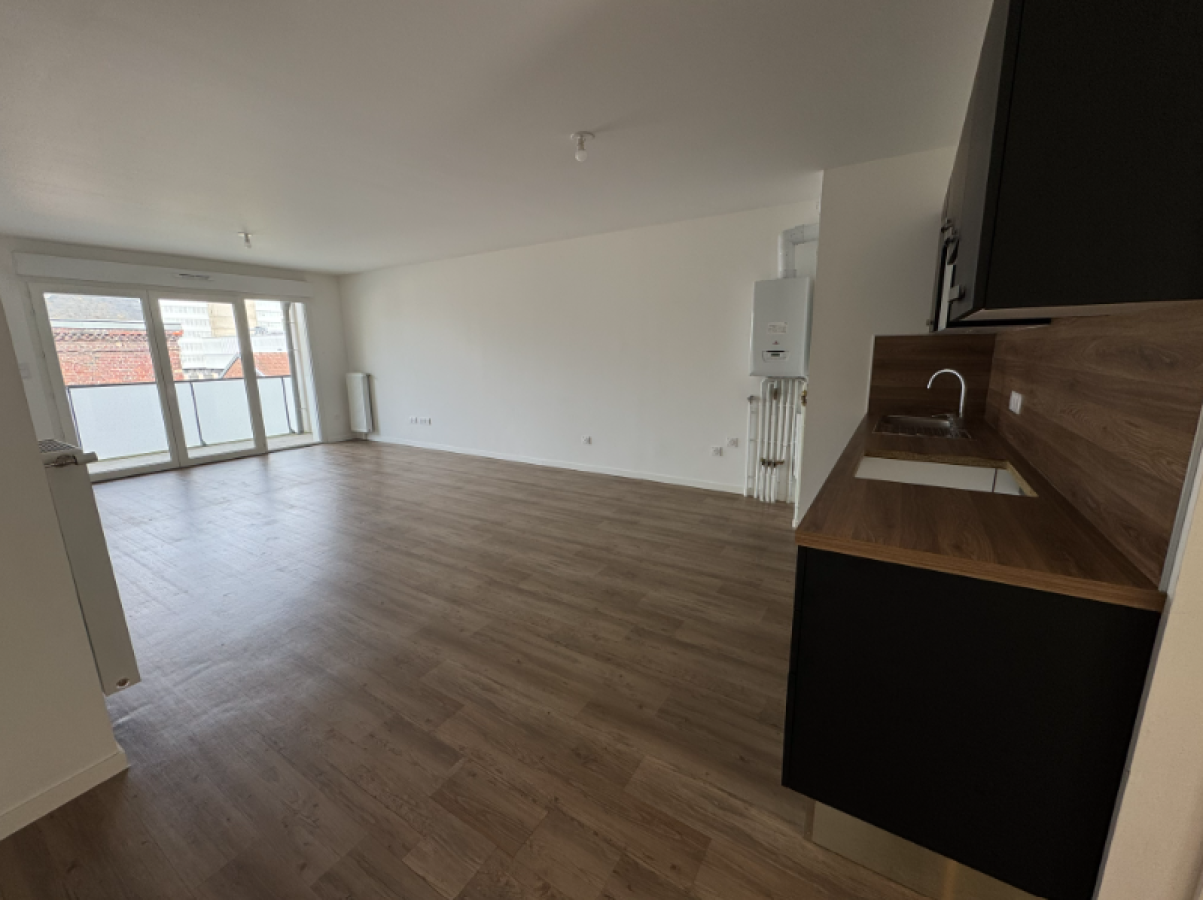 3 pièces - 3ème étage - 69m² - 836,92 € - Photo #1