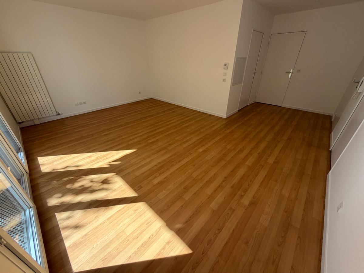 2 pièces - RDC - 54m² - 640,69 € - Photo #3