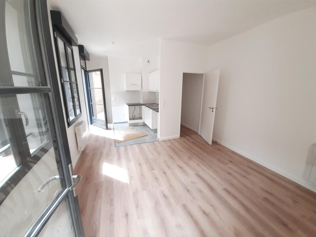 
																																							3 pièces - 
																																						RDC - 72m² - 739,25 € - Photo #4