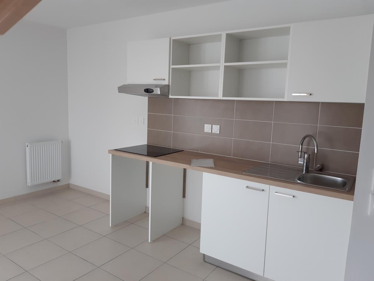 
																			4 pièces - 
																		3ème étage - 88m² - 1 203,66 € - Photo #1