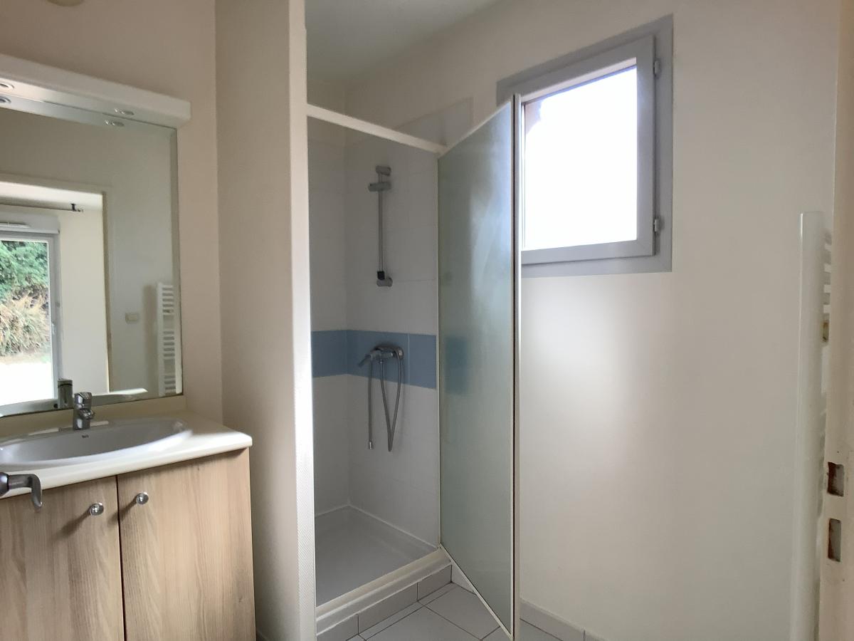 
																																							5 pièces - 
																																						RDC - 95m² - 289 000 € - Photo #2