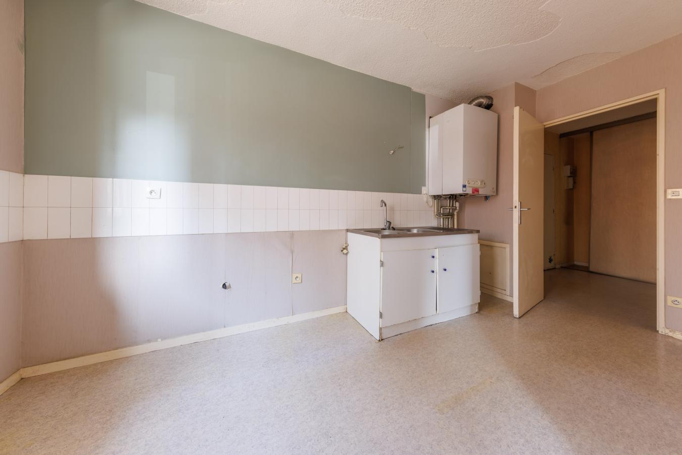 
																			3 pièces - 
																		RDC - 76m² - 130 000 € - Photo #4