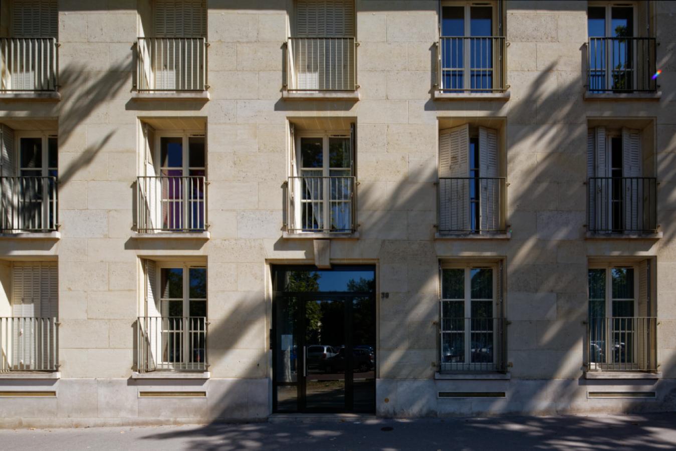
																			4 pièces - 
																		3ème étage - 68m² - 1 710,58 € - Photo #1