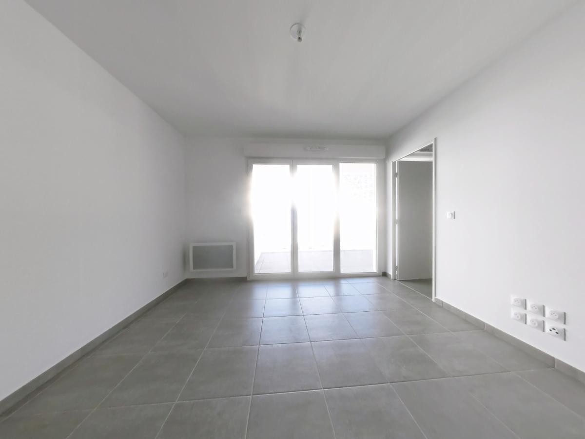 
																			2 pièces - 
																		4ème étage - 38m² - 863,15 € - Photo #3