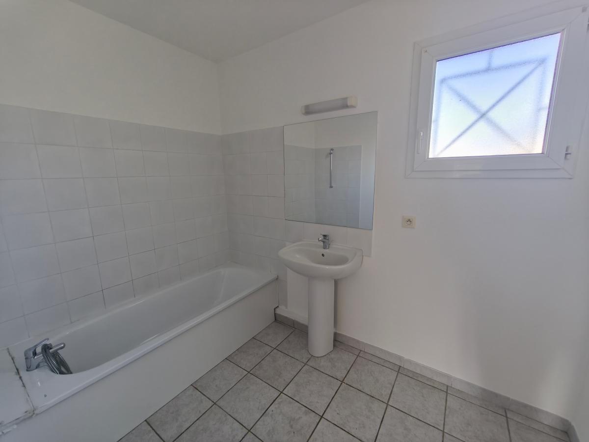 
																																							6 pièces - 
																																						RDC 225 000 € - Photo #6