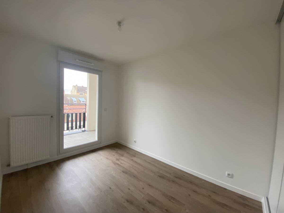 3 pièces - 3ème étage - 65m² - 1 216,57 € - Photo #1