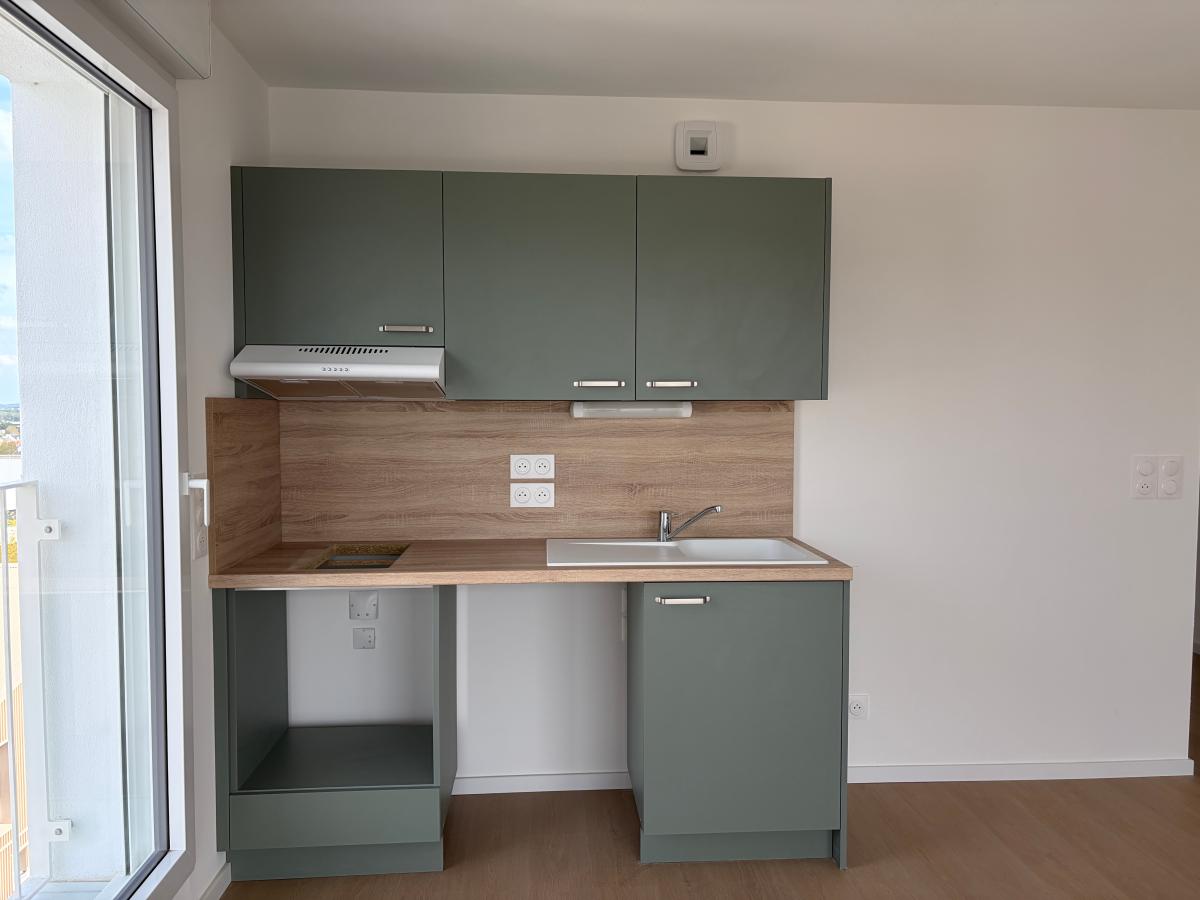 2 pièces - 5ème étage - 44m² - 764,93 € - Photo #1
