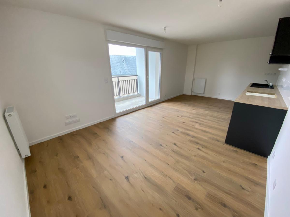 
																																							3 pièces - 
																																						2ème étage - 59m² - 714,58 € - Photo #2