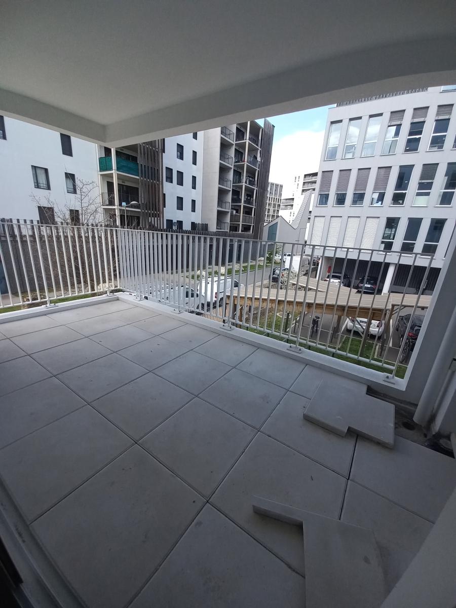
																																							3 pièces - 
																																						3ème étage - 66m² - 917,90 € - Photo #3