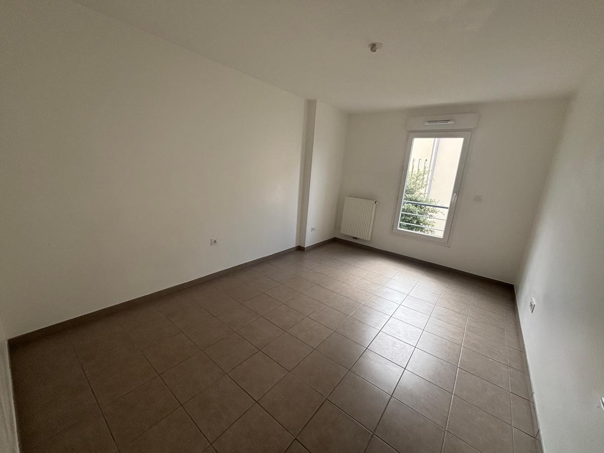 
																																							3 pièces - 
																																						1er étage - 66m² - 698,31 € - Photo #4