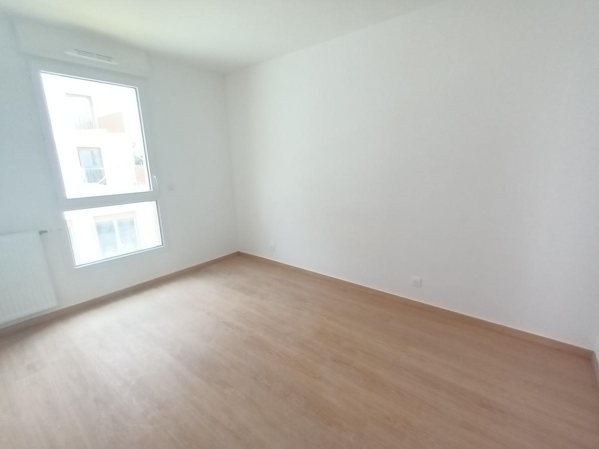 2 pièces - 1er étage - 53m² photo 2