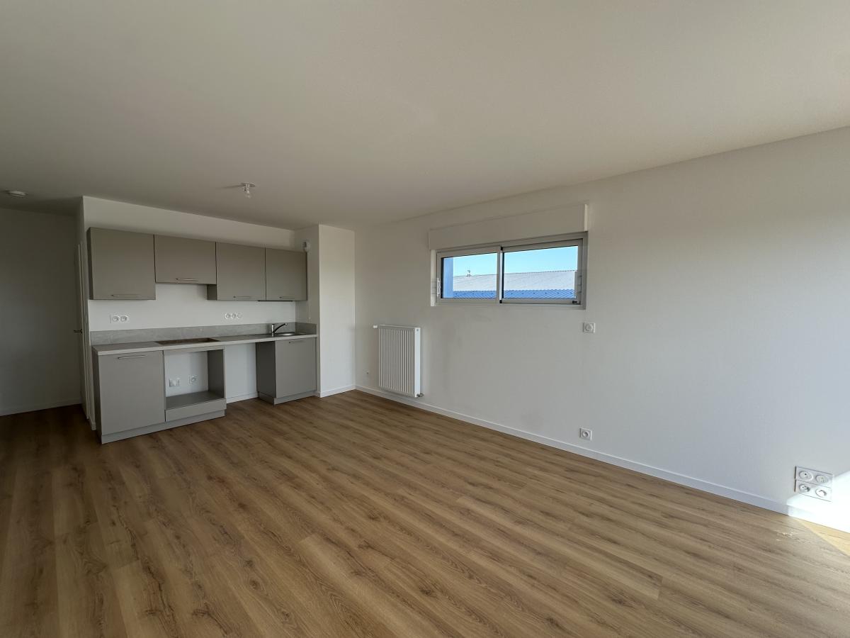 2 pièces - 5ème étage - 49m² - 718,77 € - Photo #4