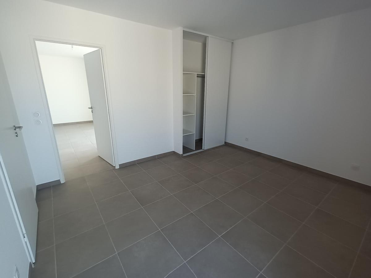 2 pièces - 3ème étage - 46m² - 922,85 € - Photo #6