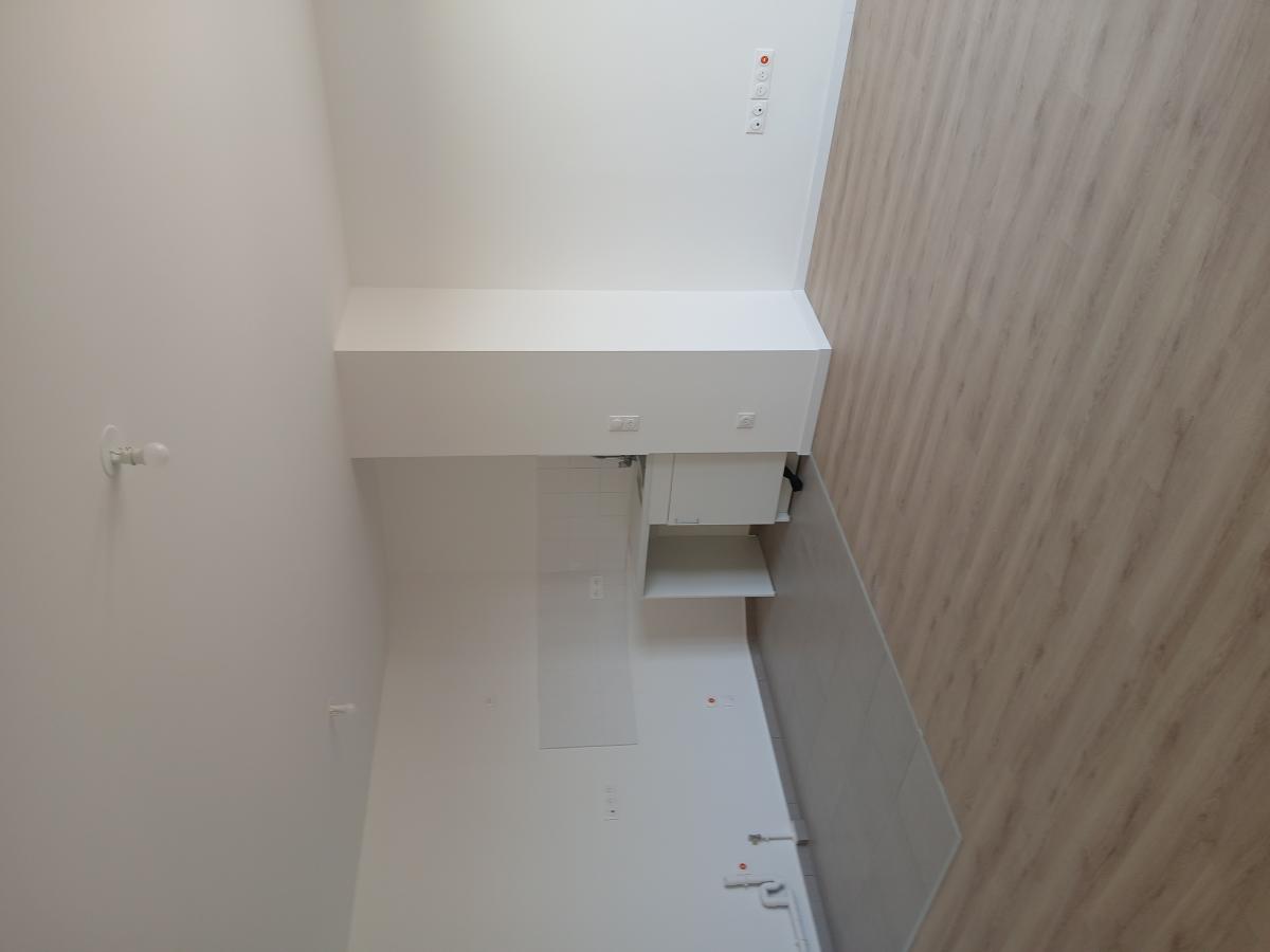 
																																							2 pièces - 
																																						7ème étage - 48m² - 1 270,88 € - Photo #3