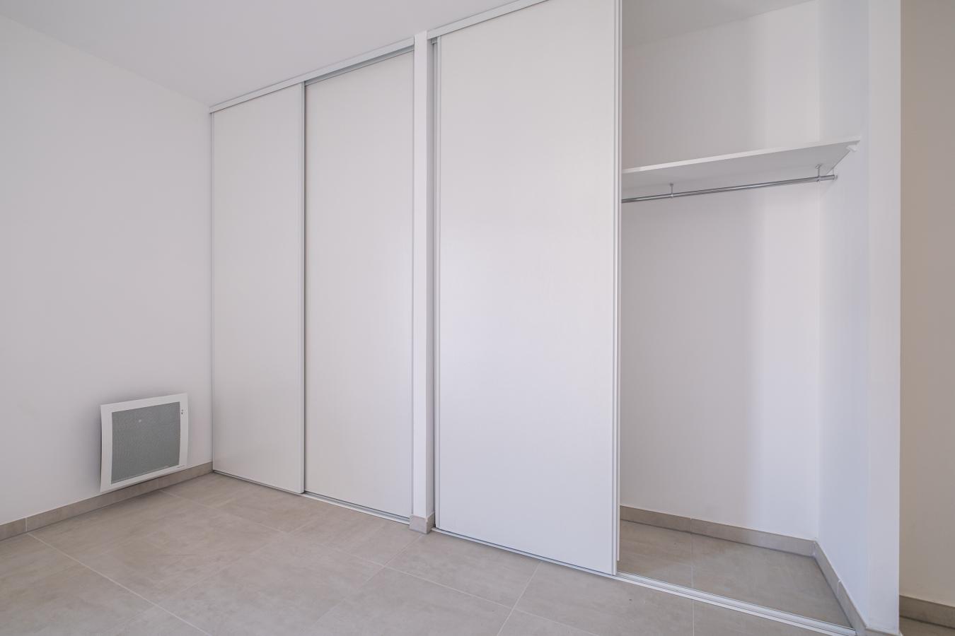 4 pièces - 3ème étage - 101m² - 2 445,17 € - Photo #4