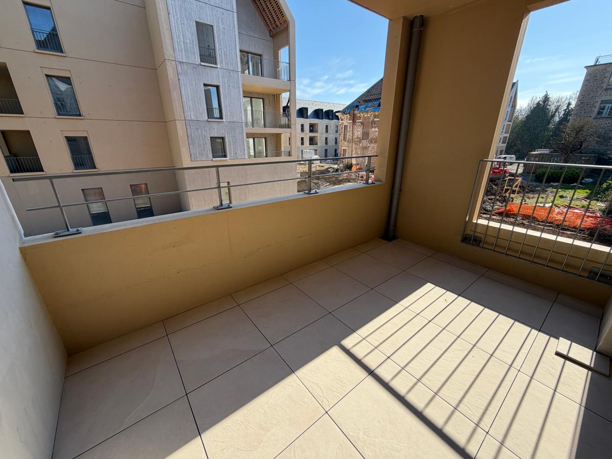 
																																							2 pièces - 
																																						1er étage - 41m² - 671,22 € - Photo #7