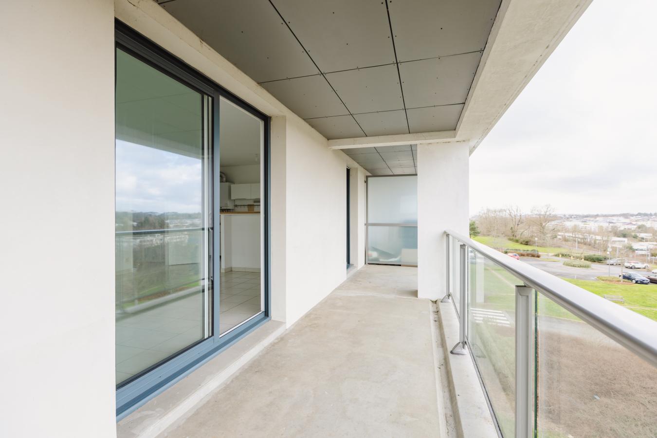 
																			3 pièces - 
																		RDC - 69m² - 225 000 € - Photo #2
