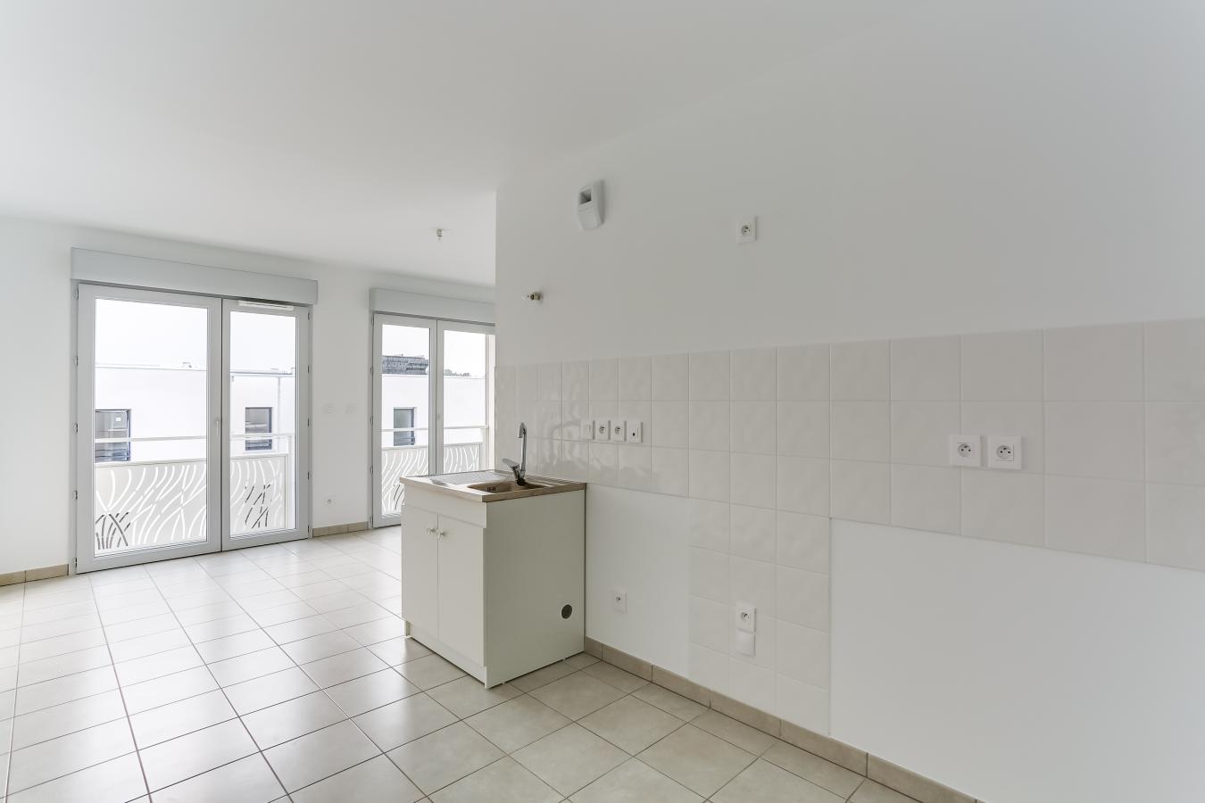 
																																							2 pièces - 
																																						1er étage - 43m² - 588,47 € - Photo #2