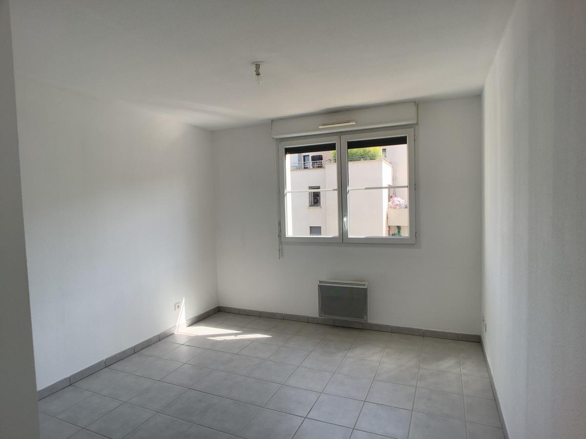 
																																							2 pièces - 
																																						2ème étage - 0m² - 126 700 € - Photo #5