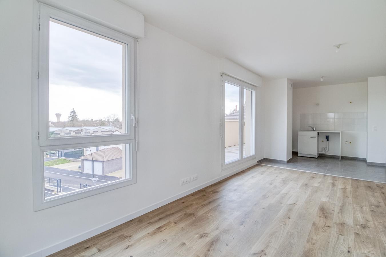 
																																							3 pièces - 
																																						3ème étage - 78m² - 954,56 € - Photo #3