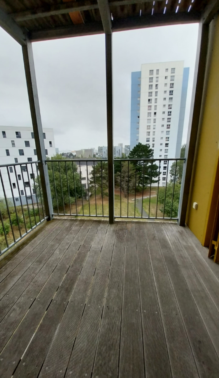 
																																							4 pièces - 
																																						6ème étage - 83m² - 1 062,55 € - Photo #3