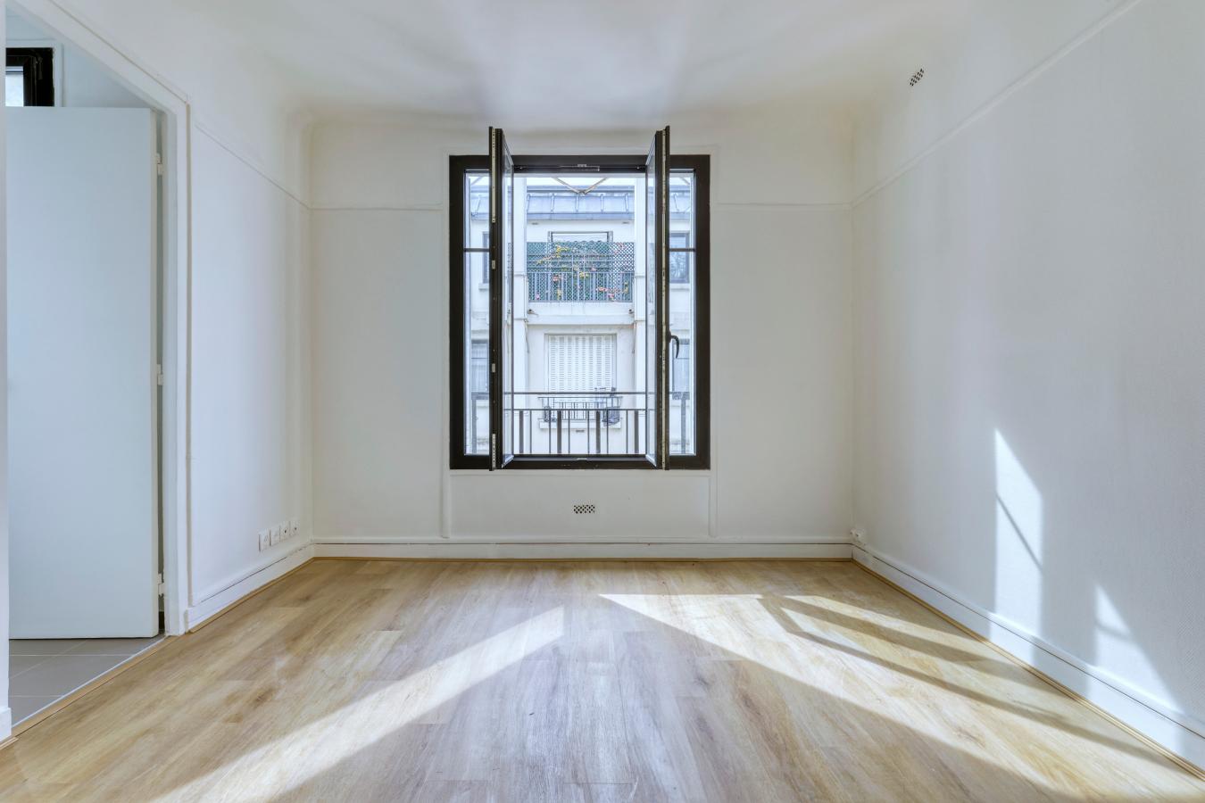 1 pièce - 6ème étage - 180 000 € - Photo #3