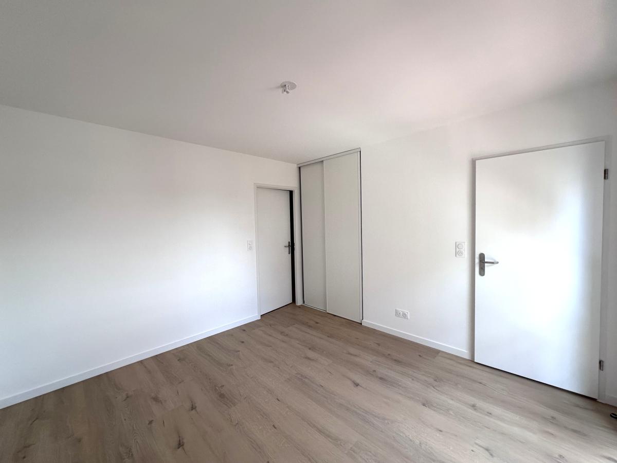 
																																							2 pièces - 
																																						1er étage - 48m² - 723,10 € - Photo #5