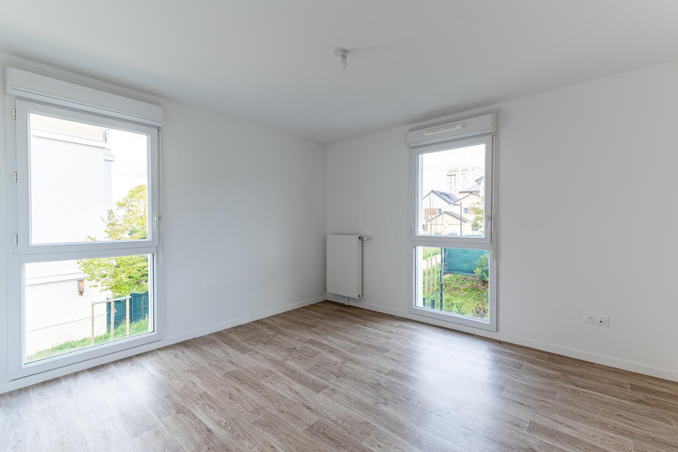 
																																							4 pièces - 
																																						4ème étage - 92m² - 1 304,03 € - Photo #6