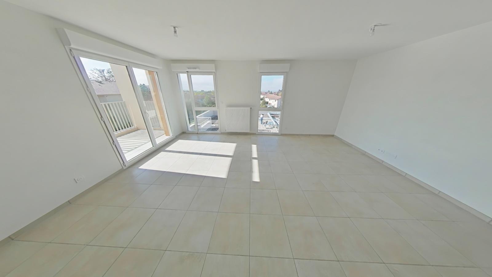 
																																							4 pièces - 
																																						3ème étage - 95m² - 1 265,60 € - Photo #1