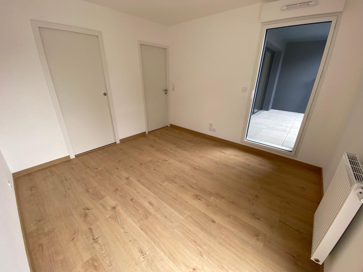 
																																							2 pièces - 
																																						1er étage - 41m² - 637,37 € - Photo #4