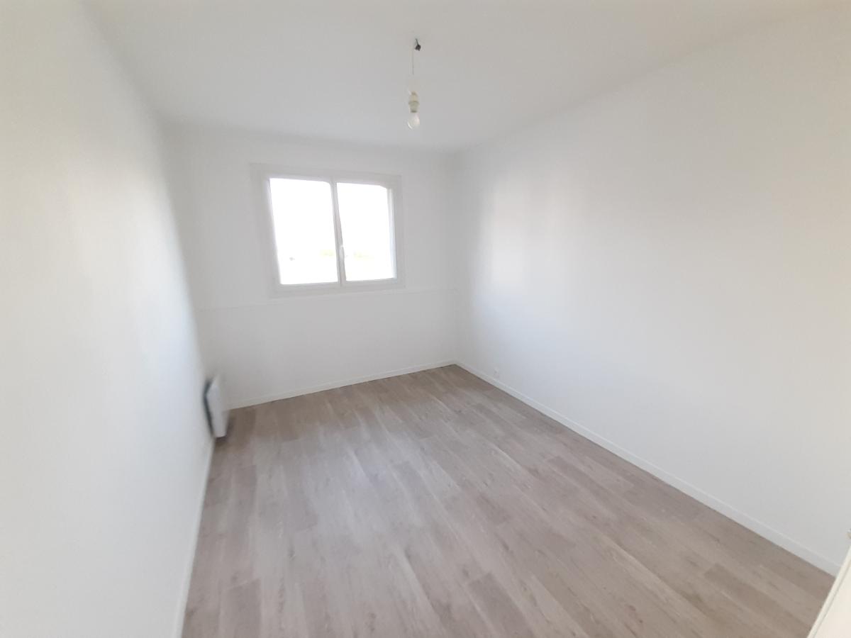 
																			4 pièces - 
																		1er étage - 88m² - 119 000 € - Photo #4