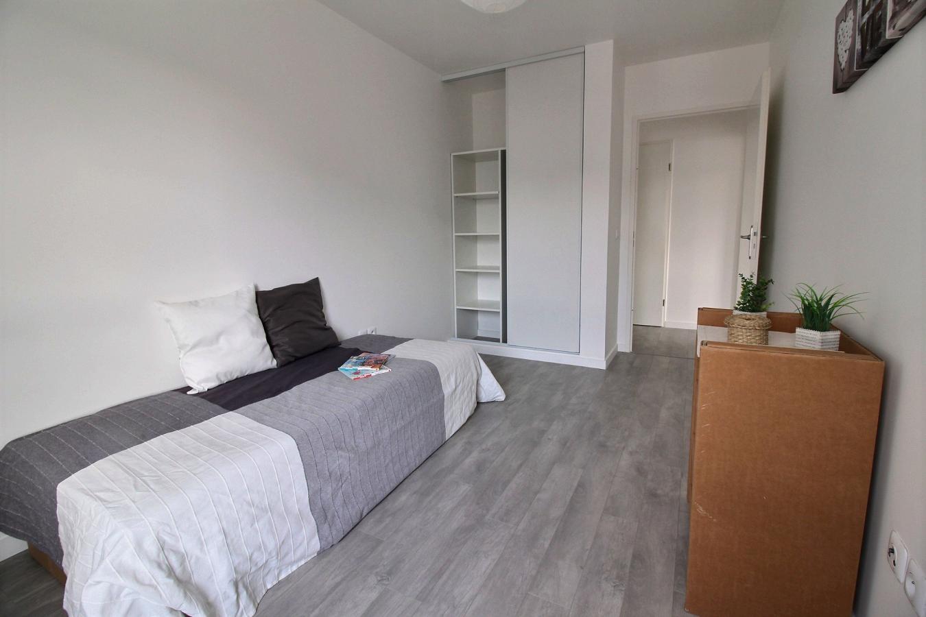 3 pièces - 1er étage - 61m² - 1 052,82 € - Photo #5