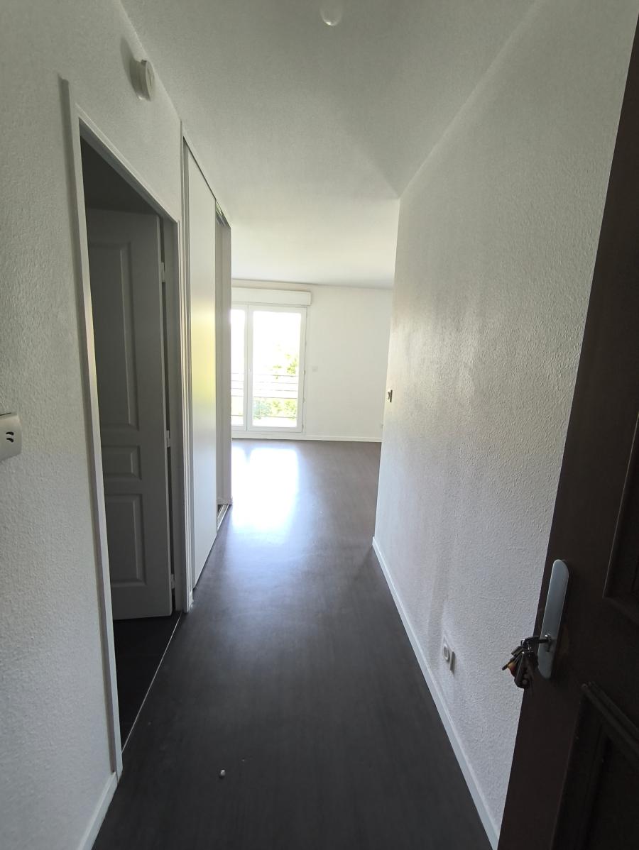 
																																							1 pièce - 
																																						2ème étage - 32m² - 122 000 € - Photo #4