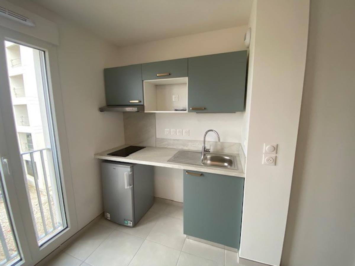 1 pièce - 4ème étage - 23m² - 446,43 € - Photo #3