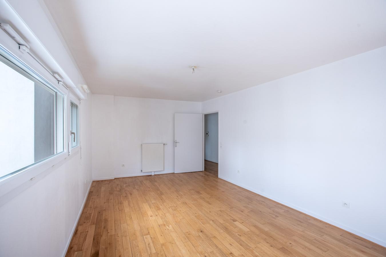 
																																							2 pièces - 
																																						3ème étage - 48m² - 856,88 € - Photo #3