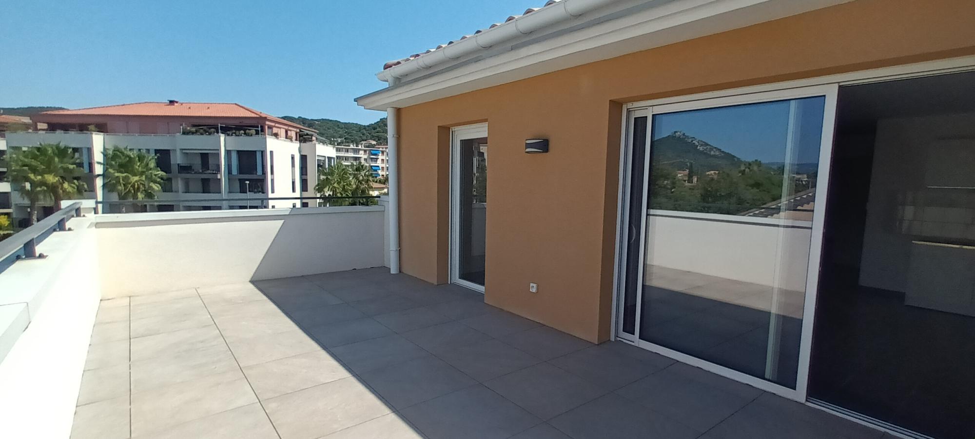 
																			3 pièces - 
																		3ème étage - 59m² - 1 086,75 € - Photo #1