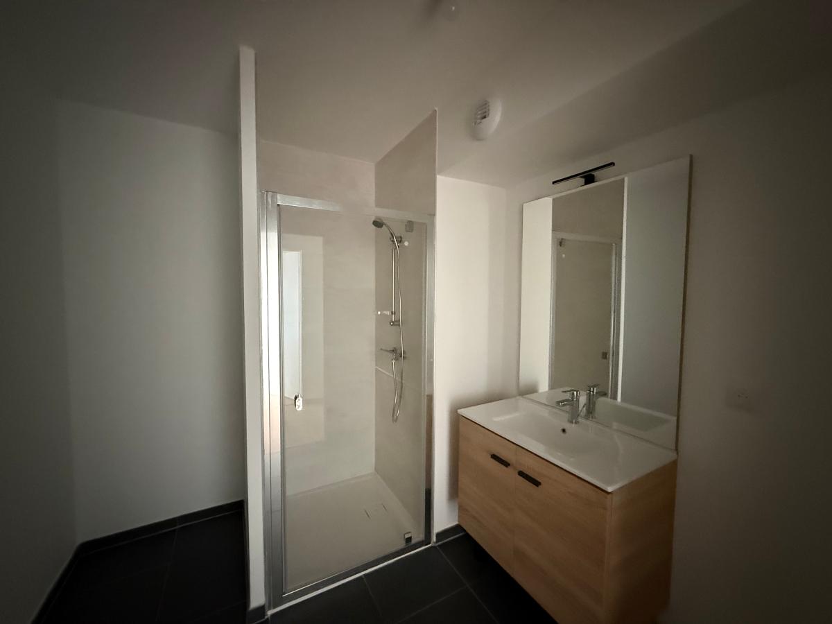 
																			3 pièces - 
																		1er étage - 65m² - 814,66 € - Photo #6