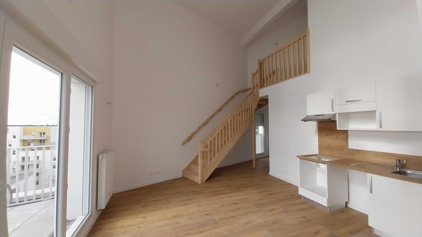 4 pièces - 9ème étage - 86m² - 1 231,21 € - Photo #1