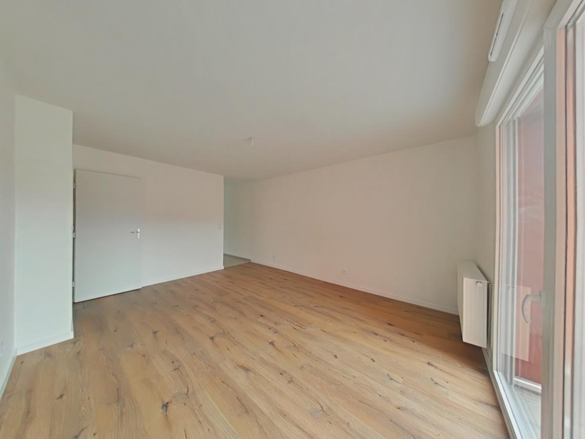 
																																							3 pièces - 
																																						2ème étage - 66m² - 803,64 € - Photo #1