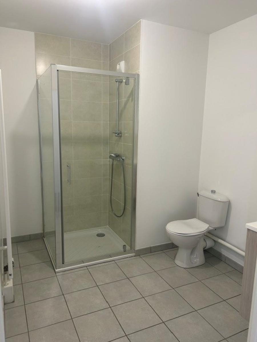 
																																							2 pièces - 
																																						1er étage - 46m² - 656,56 € - Photo #4