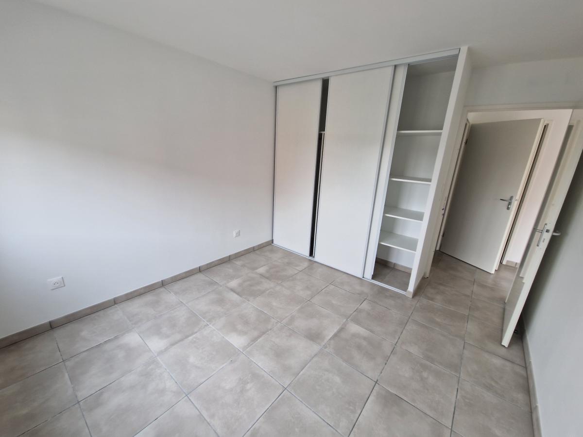 
																			2 pièces – 
																		1er étage – 43m² - 511,57 € - Photo #2