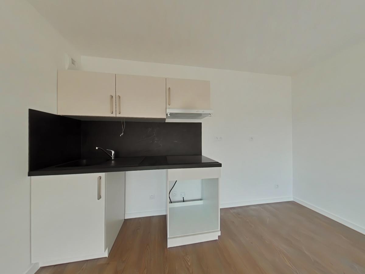 
																																							2 pièces - 
																																						2ème étage - 44m² - 649,91 € - Photo #1