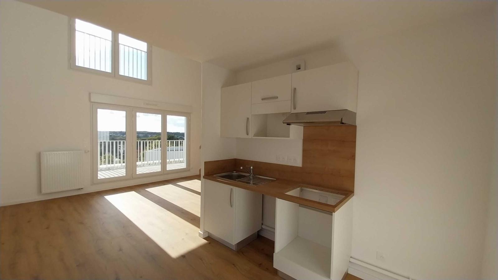 4 pièces - 9ème étage - 103m² - 1 375,54 € - Photo #1